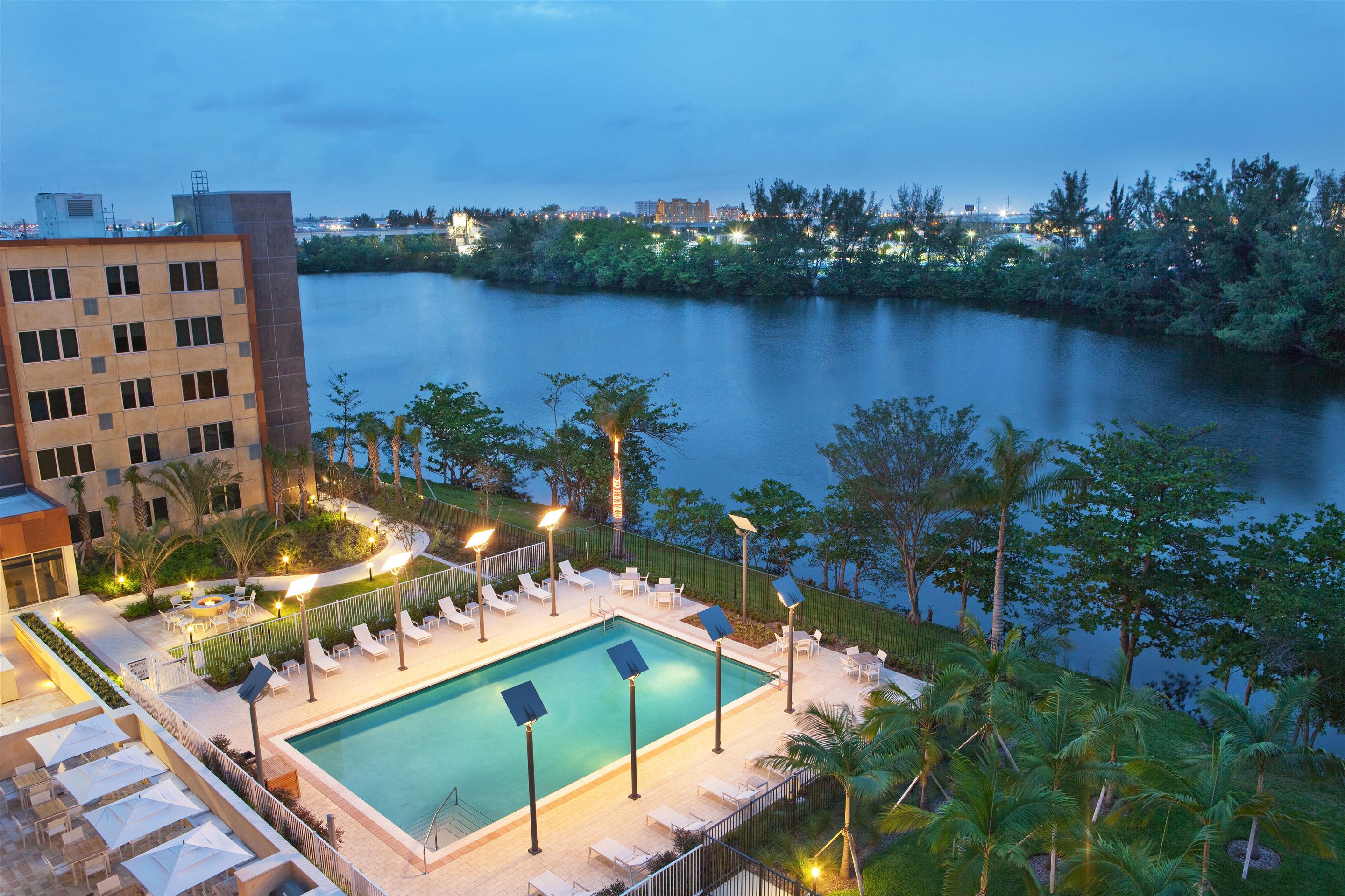 מלון Element Miami International Airport מראה חיצוני תמונה